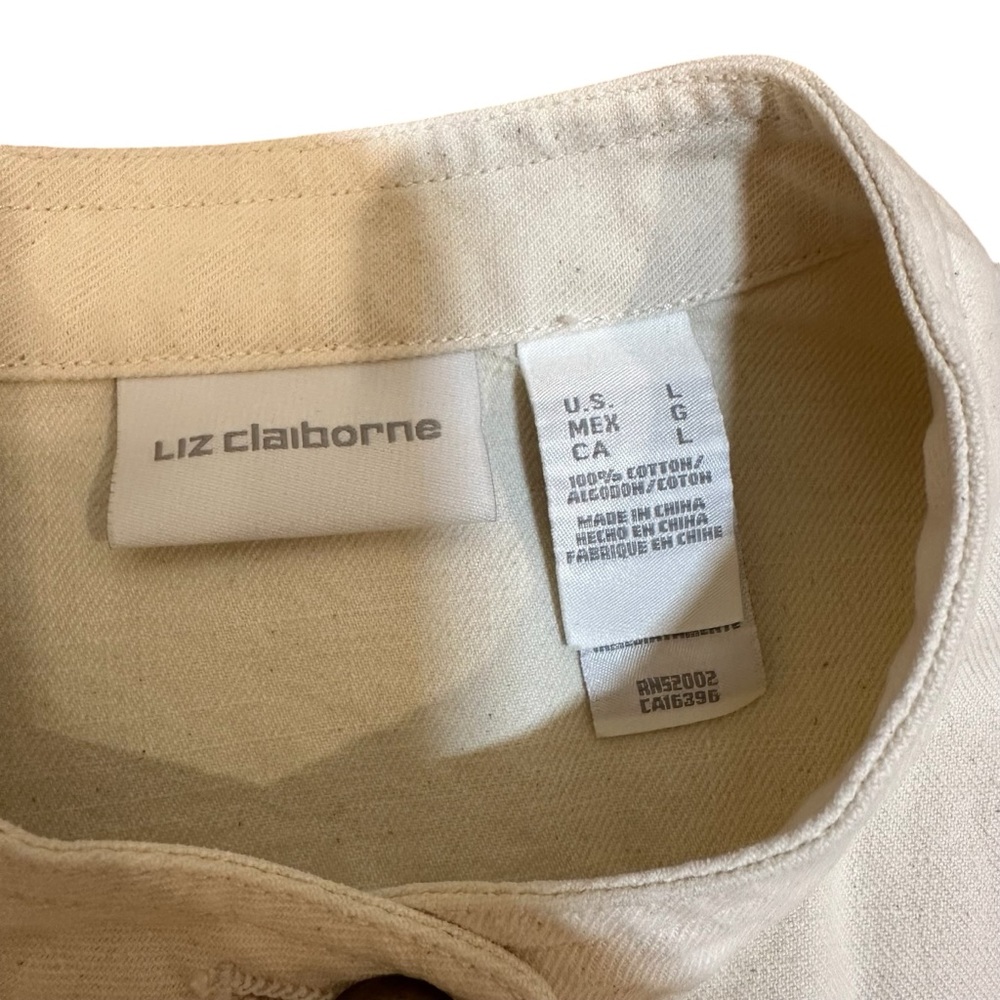 Liz Claiborne Ladies Denim Jacket with metal brass buttons Ivory Size Large NEW - Picture 3 of 9